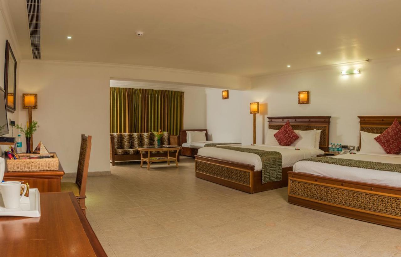 Chariot Beach Resort Mahabalipuram Bagian luar foto