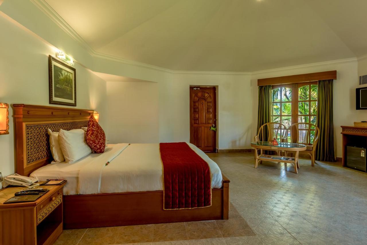 Chariot Beach Resort Mahabalipuram Bagian luar foto