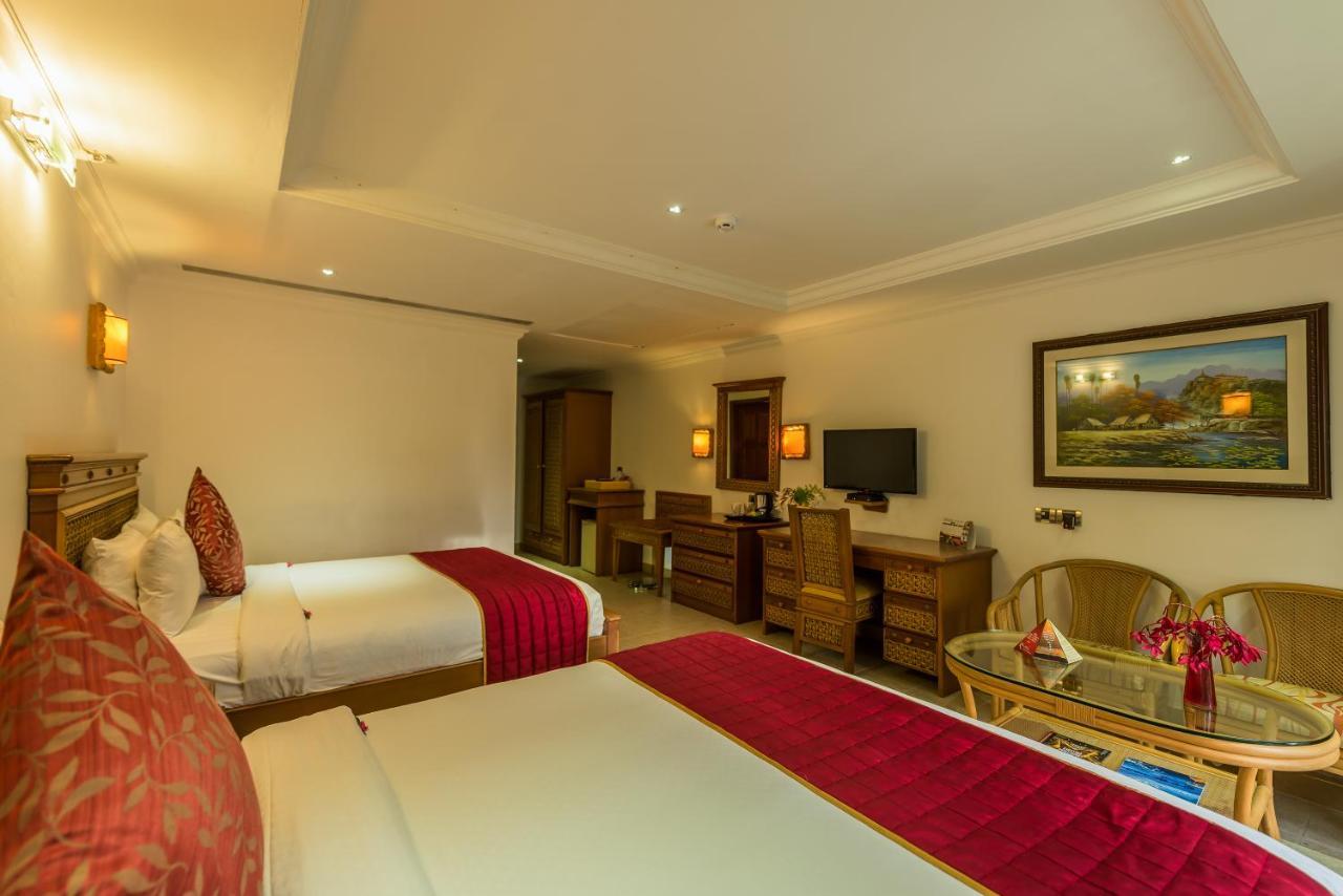 Chariot Beach Resort Mahabalipuram Bagian luar foto