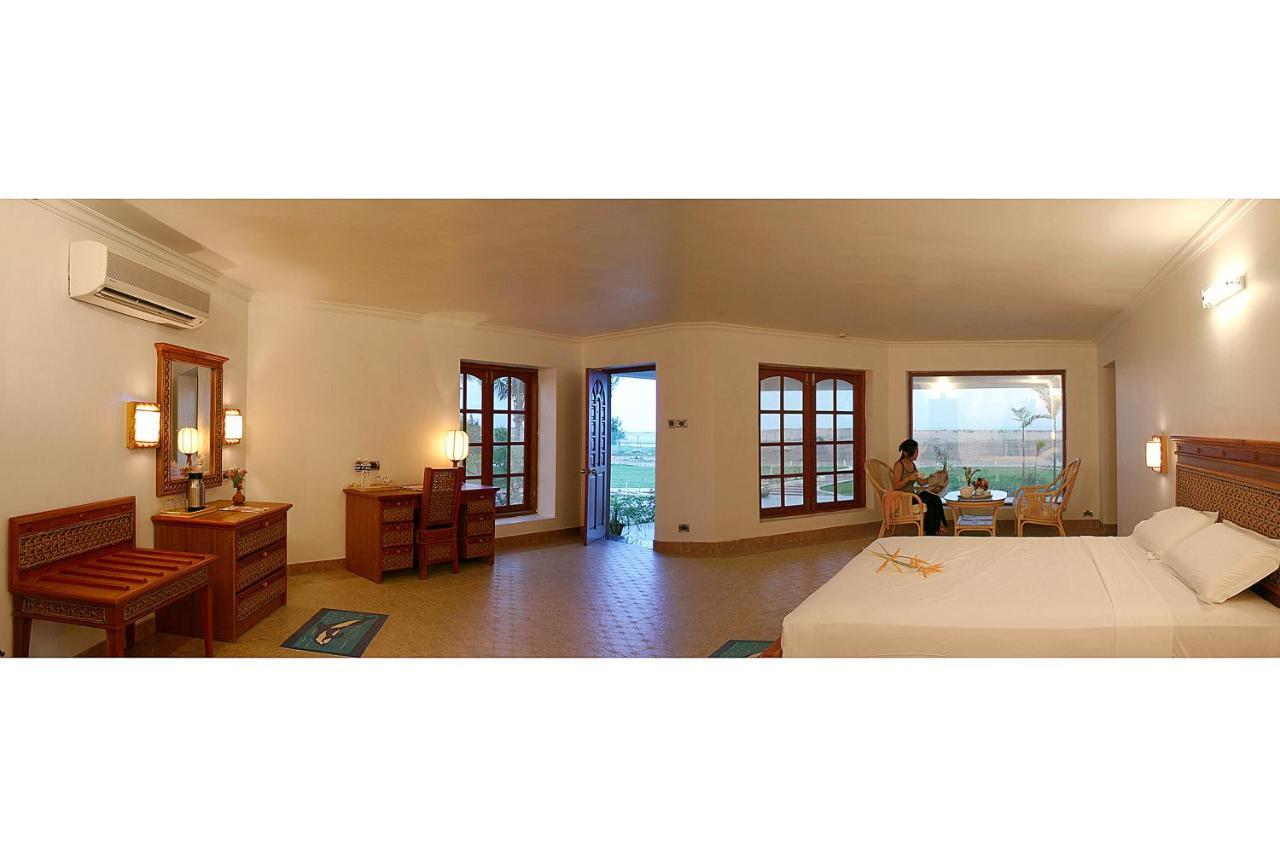Chariot Beach Resort Mahabalipuram Bagian luar foto