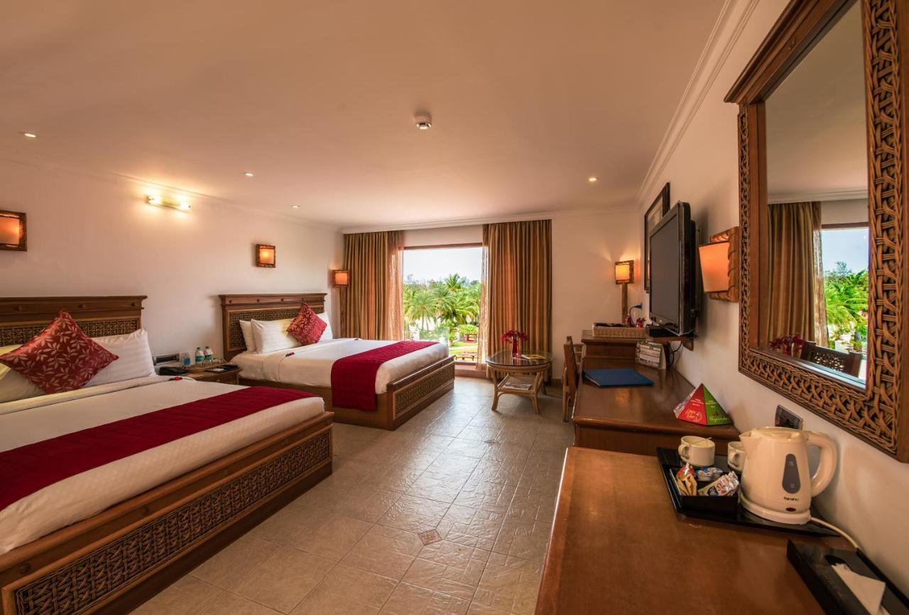 Chariot Beach Resort Mahabalipuram Bagian luar foto