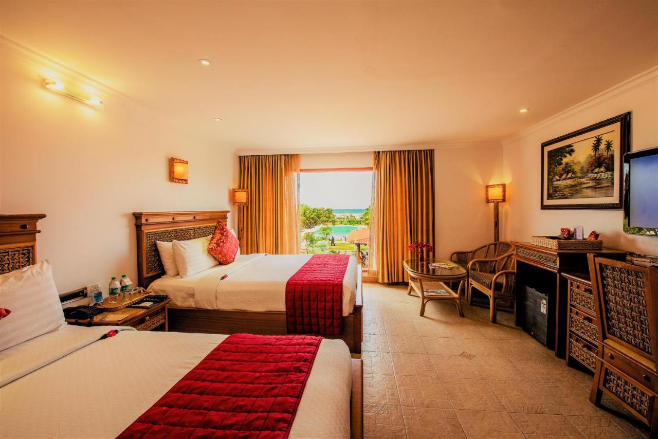 Chariot Beach Resort Mahabalipuram Bagian luar foto
